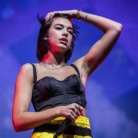 dua lipa breasts|Dua Lipa Is Bringing Back Underboob in Latest Bikini。